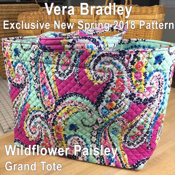 Vera Bradley Handbags - EXCLUSIVE! NEW! Vera Bradley Iconic Grand Tote